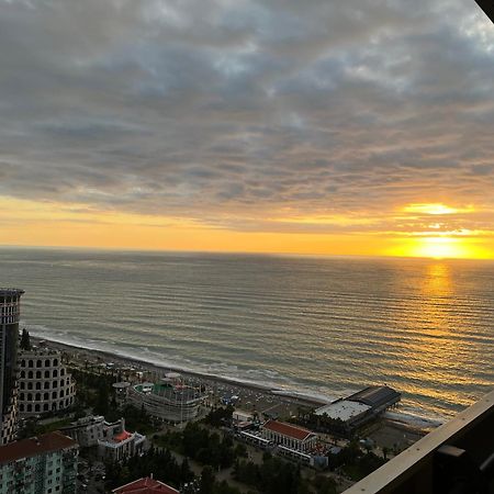 Orbi City Seaview Батумі Екстер'єр фото